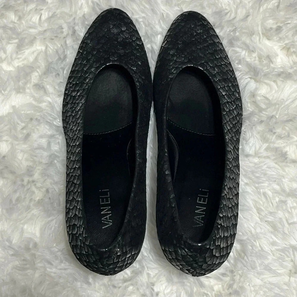 Van Eli | Black Snake Print Low Pump - Picture 7 of 9